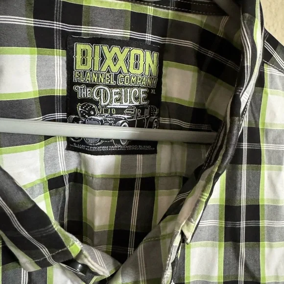 Dixxon Men’s Button Up - Picture 3 of 3